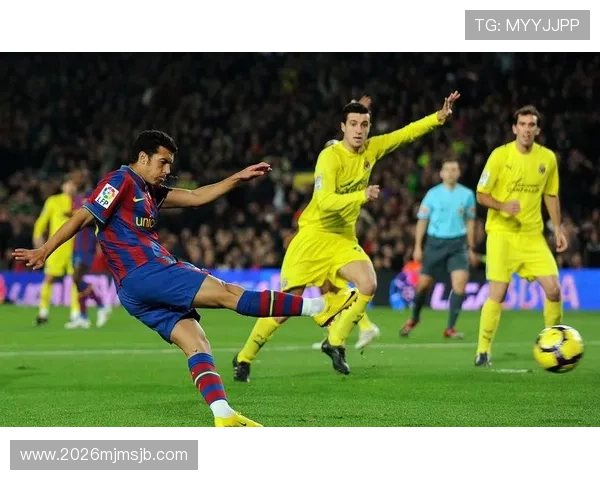 世界杯首个精彩瞬间点燃全场观众的热情与期待 世界杯首个精彩瞬间点燃全场观众的热情与期待